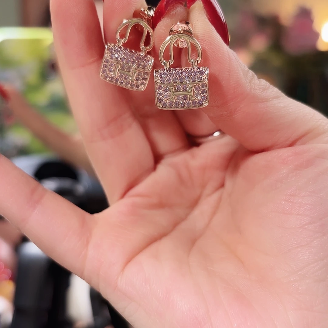 琉璃纯铜合金耳钉