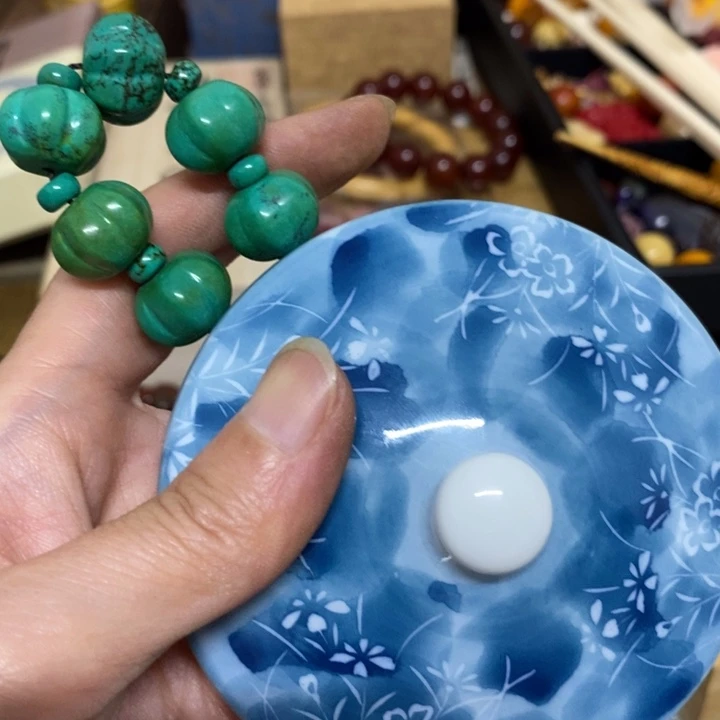 瓷中古工艺品一件