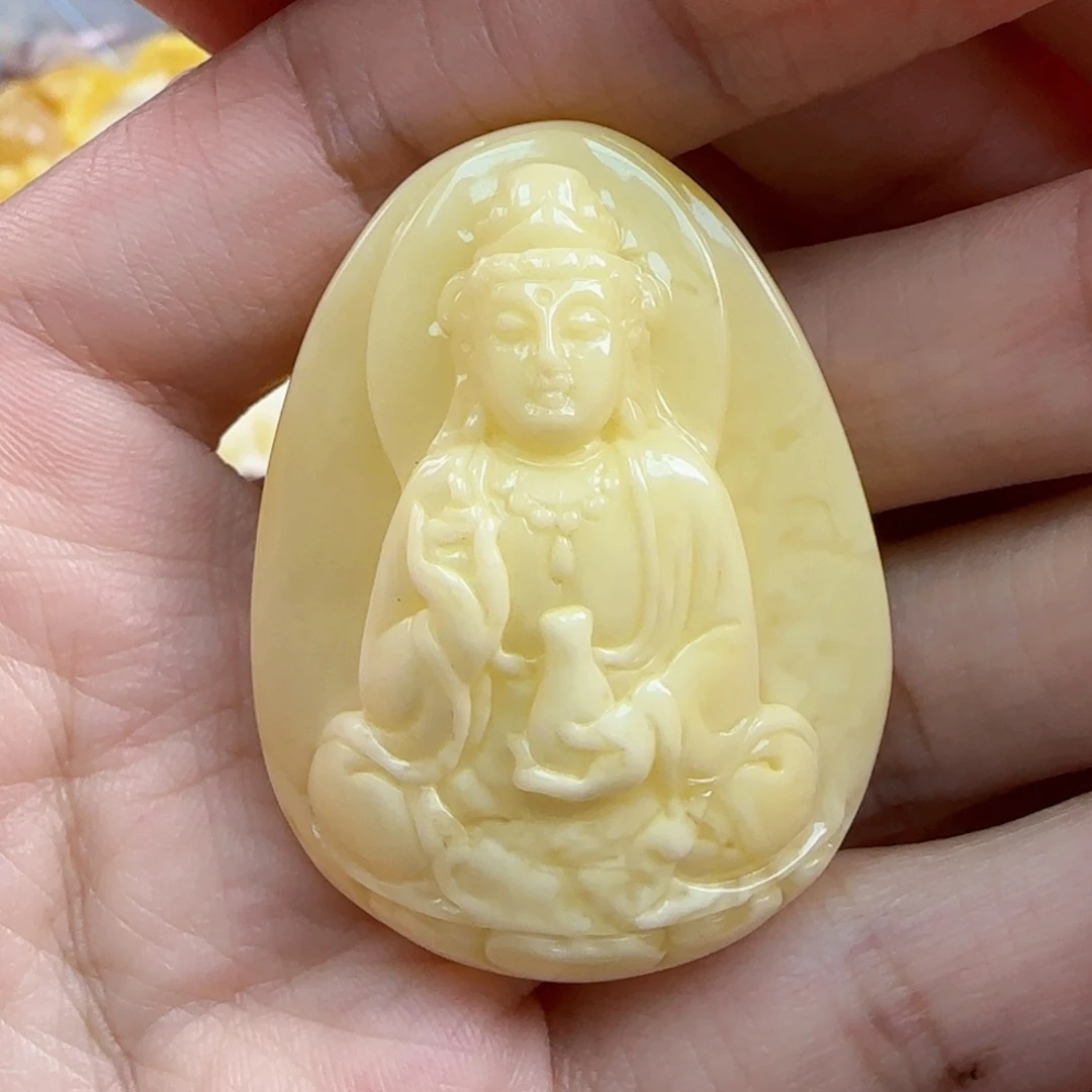 蜜蜡未镶嵌珠宝奇石