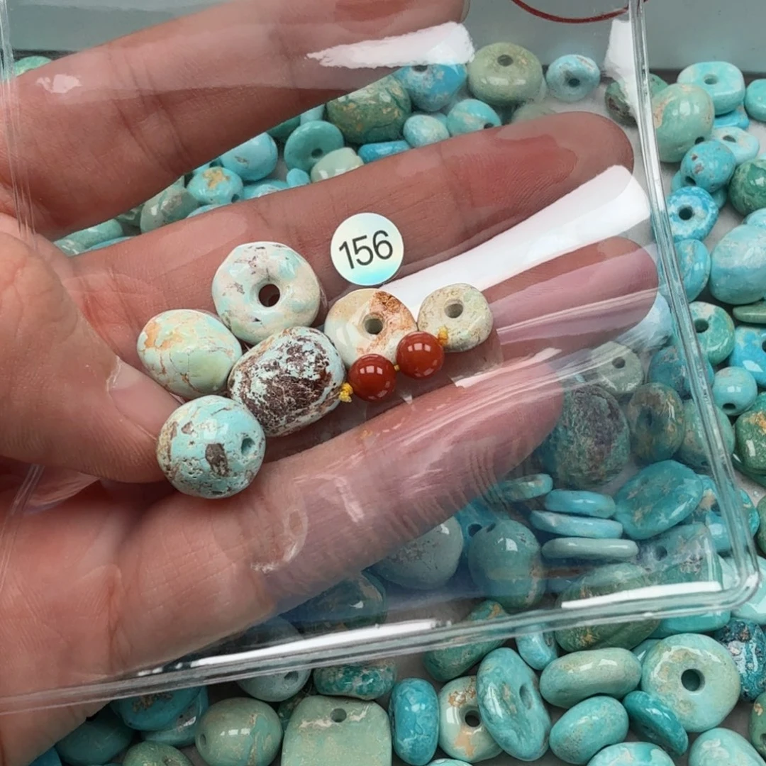 南红玛瑙未镶嵌珠宝奇石