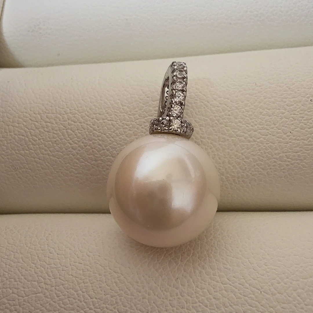 淡水珍珠银S925镶嵌颈饰辰*