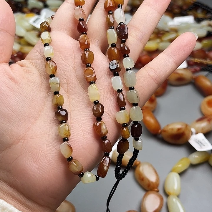 浅***@和田玉未镶嵌手链