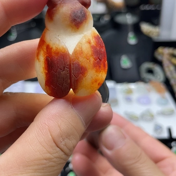 翡翠戒指未镶嵌挂牌