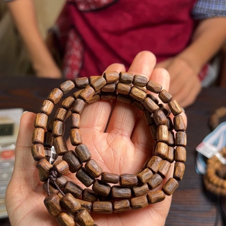 沉香手串乌身一代苗19克卡6多样性发1条