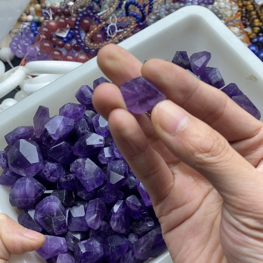 玛瑙/玉髓未镶嵌珠宝半成品四个纯天然紫水晶切面有瑕