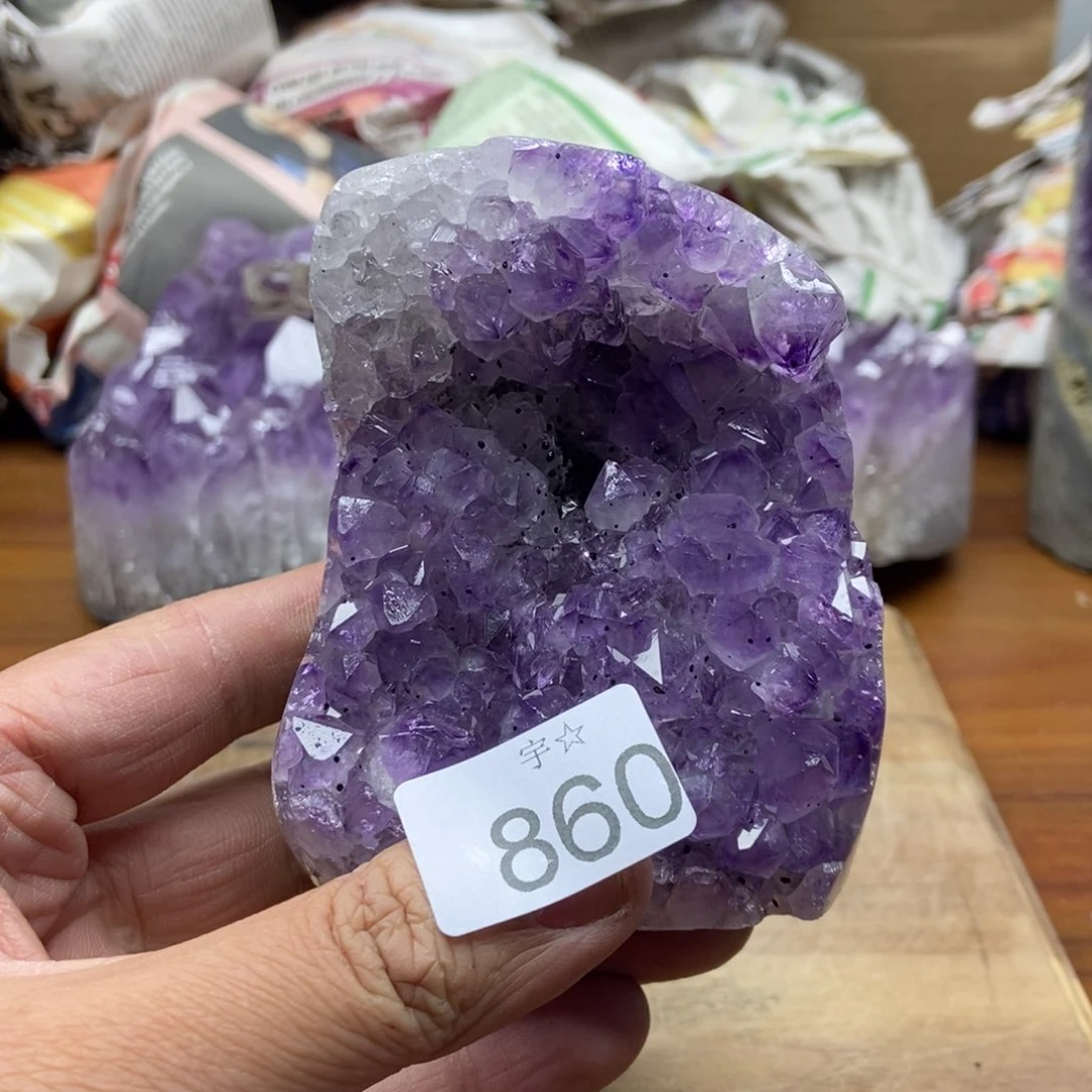 紫晶天然水晶摆件未镶嵌