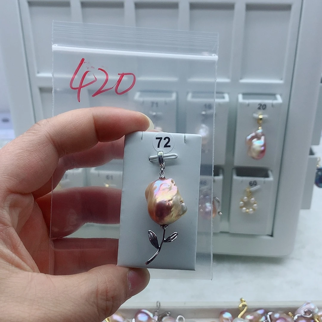 合金吊坠(不含链)淡水珍珠