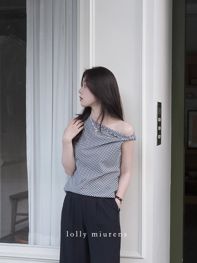 缪恩诗SUMMER x「我的心～」4/18气质格纹漏肩衬衫M2504140101