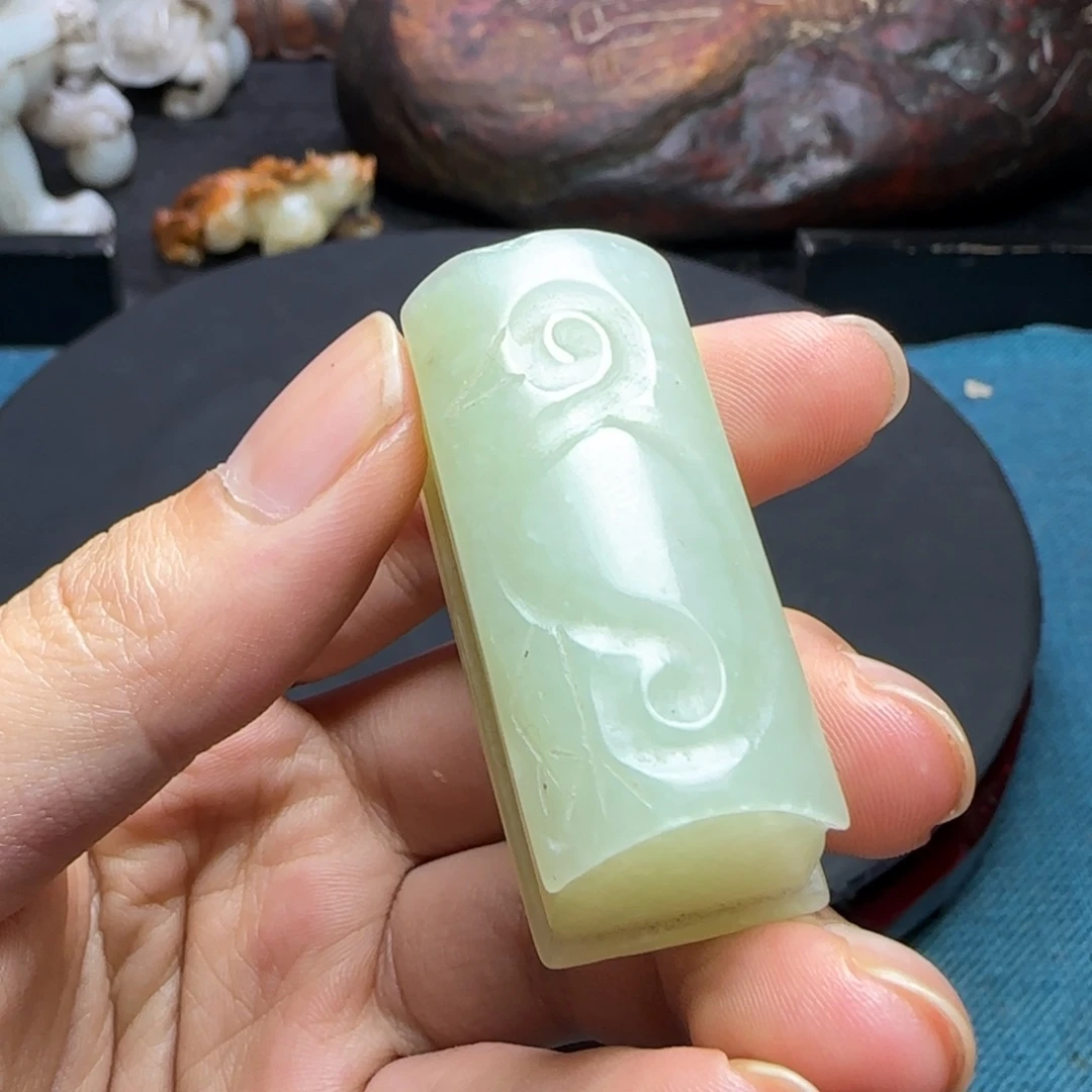 和田玉（糖玉）未镶嵌挂件