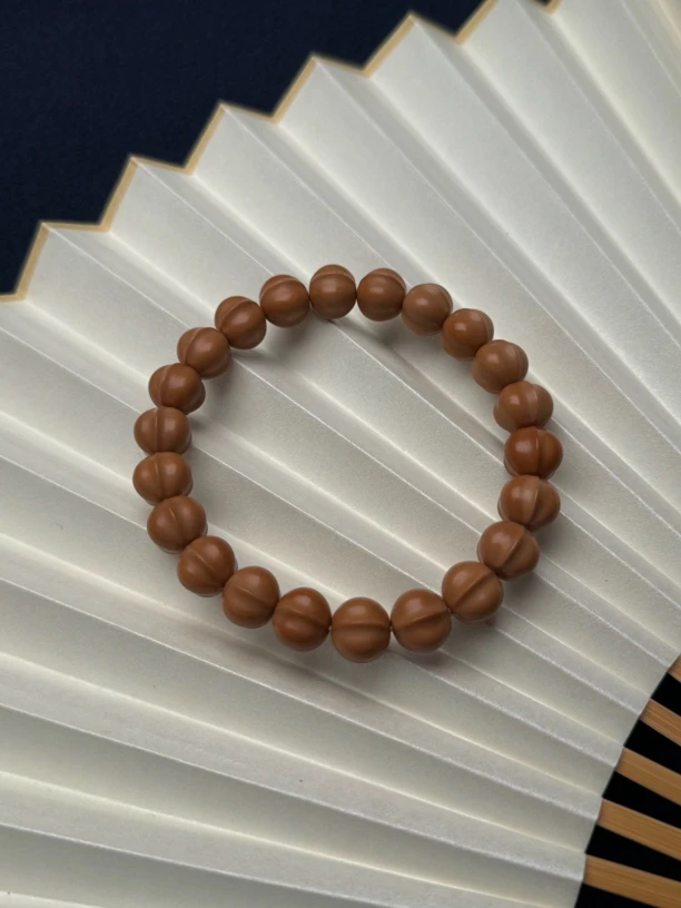 猴头凤仙鲨鱼鳍手串