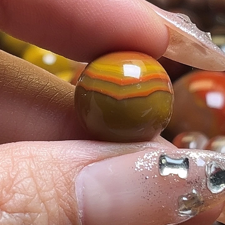 用***哥玛瑙/玉髓未镶嵌吊坠