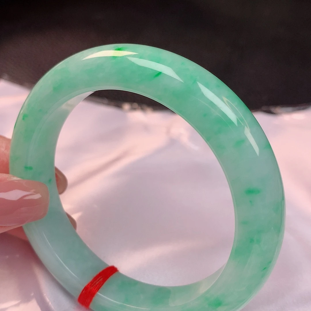 【闪购商品】未镶嵌手镯翡翠57