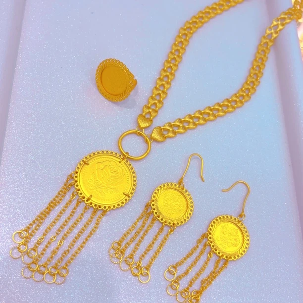 铜合金耳饰 耳钩金色民族风植物花卉耳环精美甜美风女复古时尚