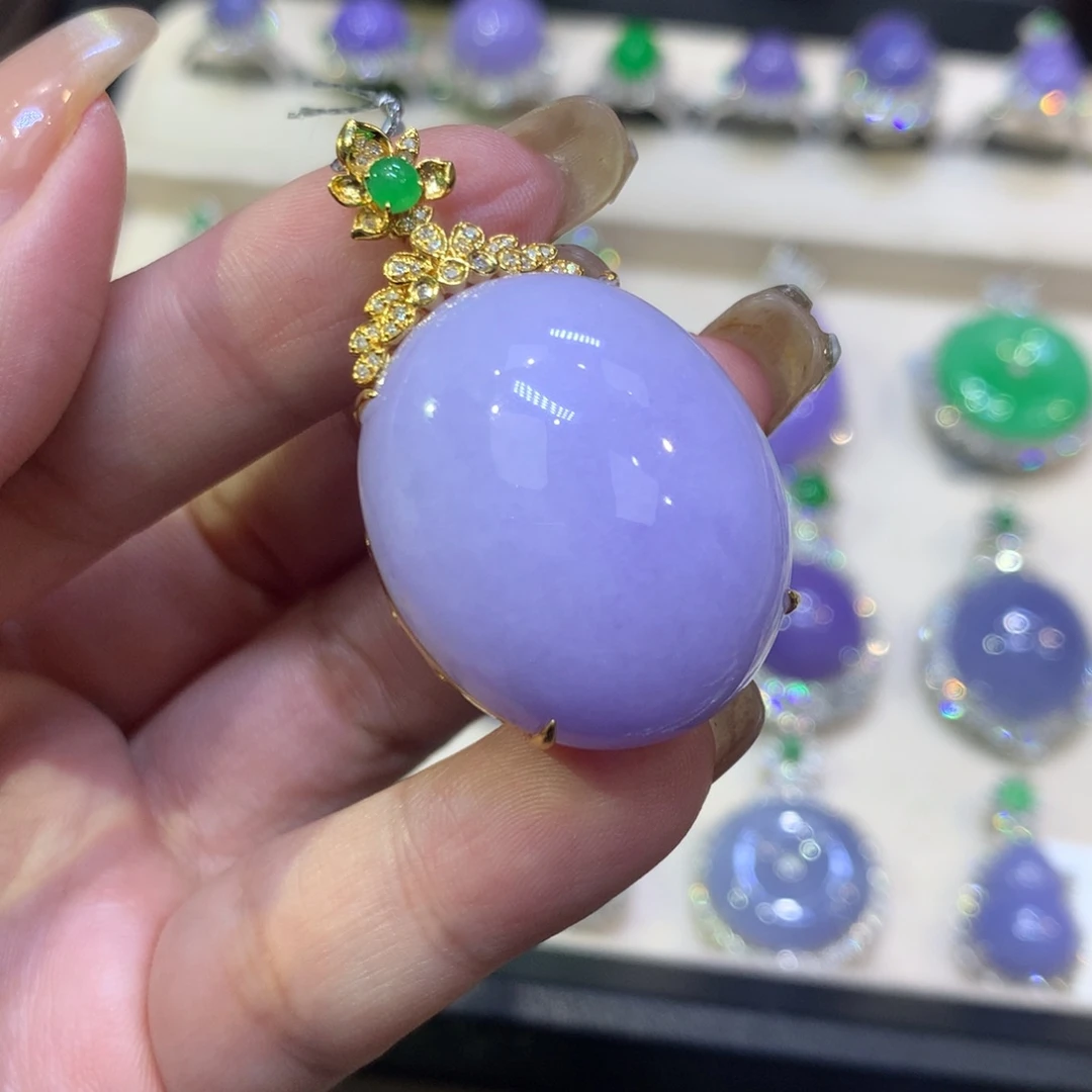 @***就翡翠18K金镶嵌颈饰