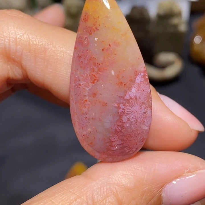 【闪购商品】未镶嵌珊瑚玉硅化玉