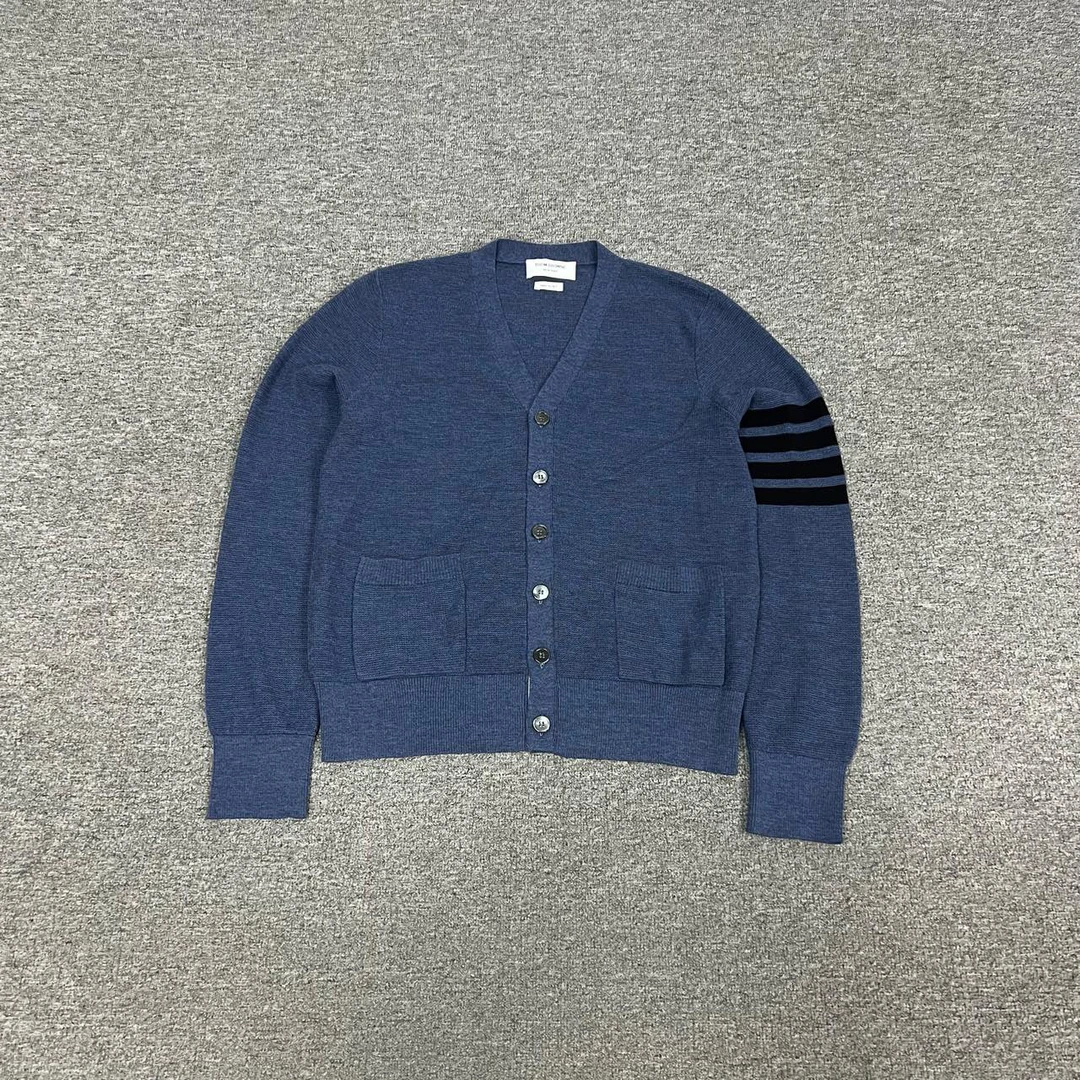 99新 THOMBROWNE 汤姆布朗 TB 四条纹 深蓝色羊毛针织开衫 1码