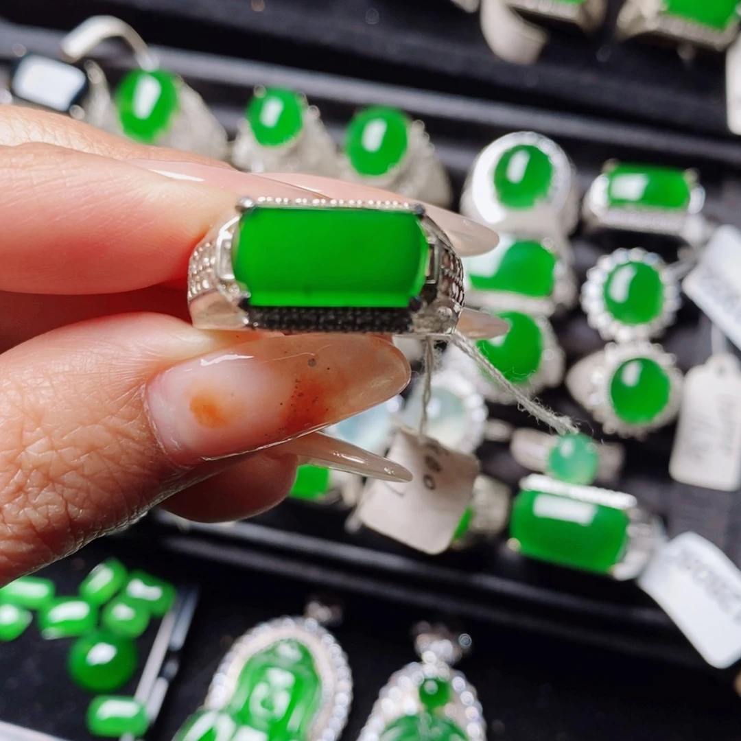 未镶嵌戒指翡翠天然翡翠正品