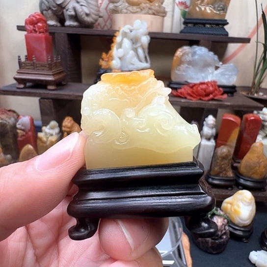 石材寿山芙蓉绿若通石