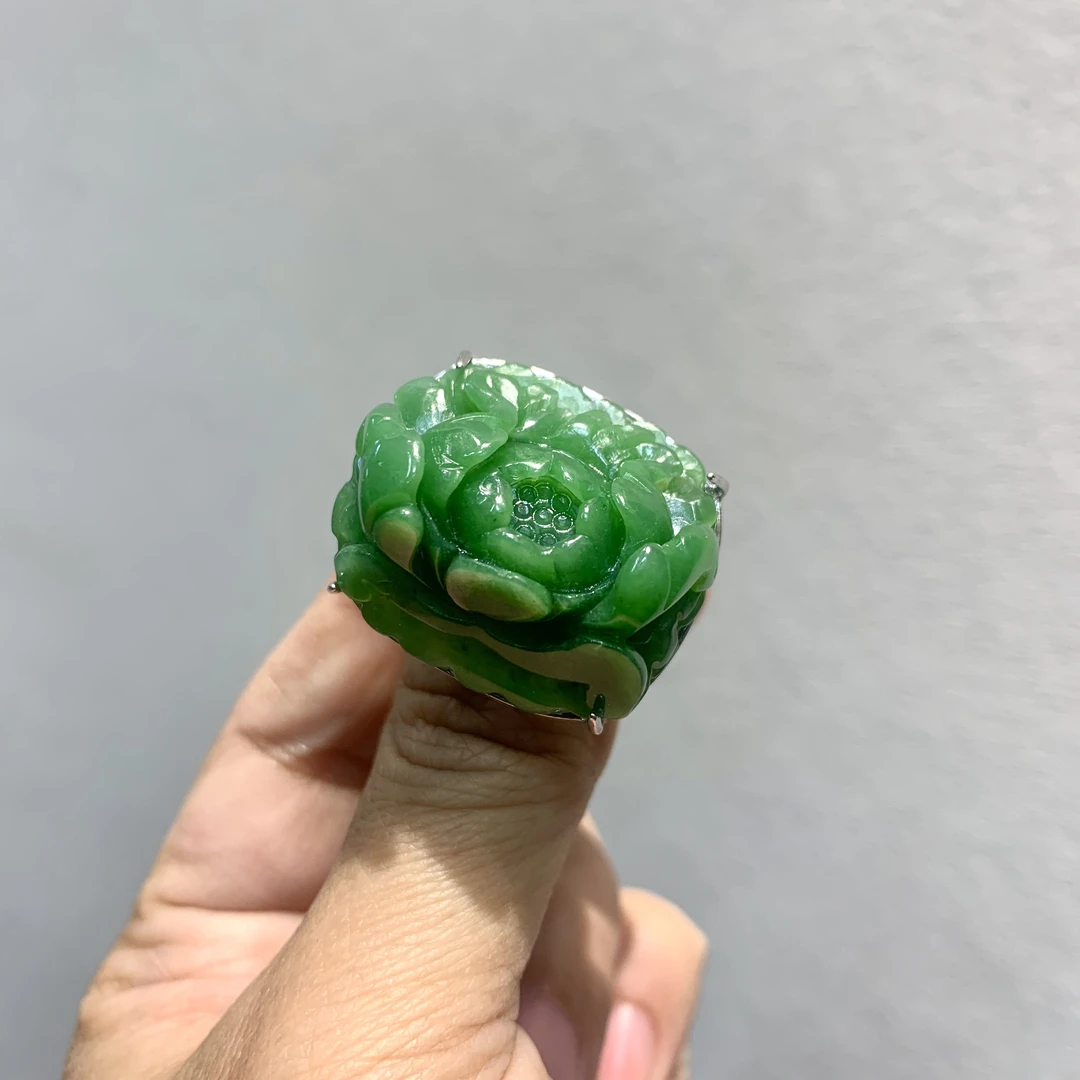 和田玉碧玉精品牡丹花戒指