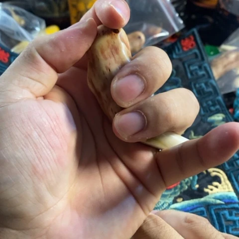 寻呼台的人也太少见啦