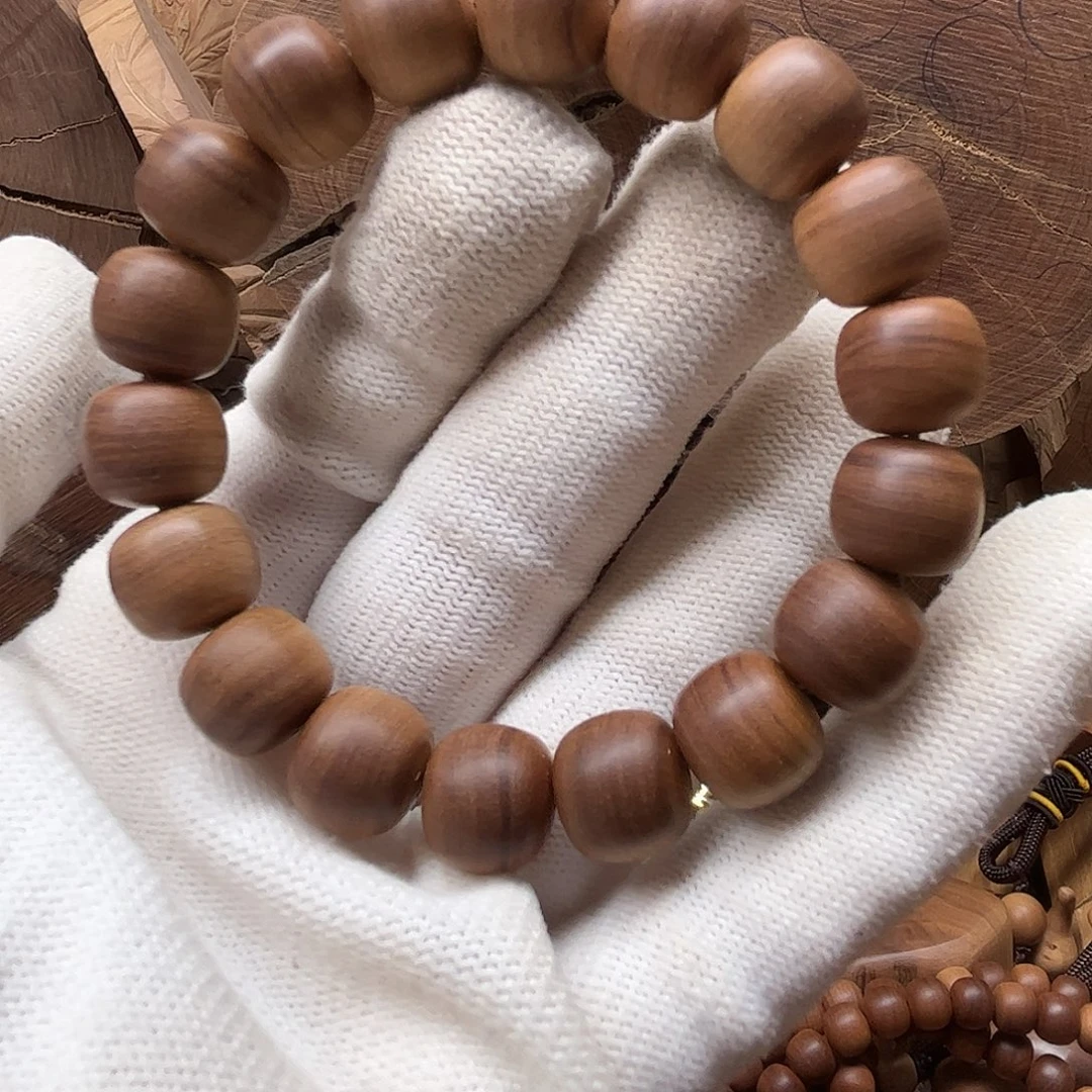 波***鱼檀香木手串/手链定制11x12老型