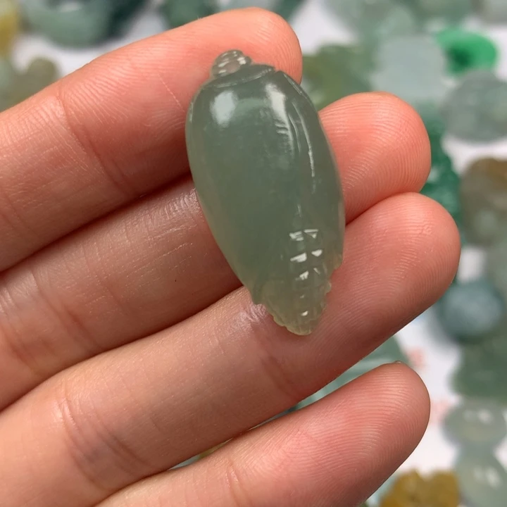 未镶嵌定制翡翠翡翠