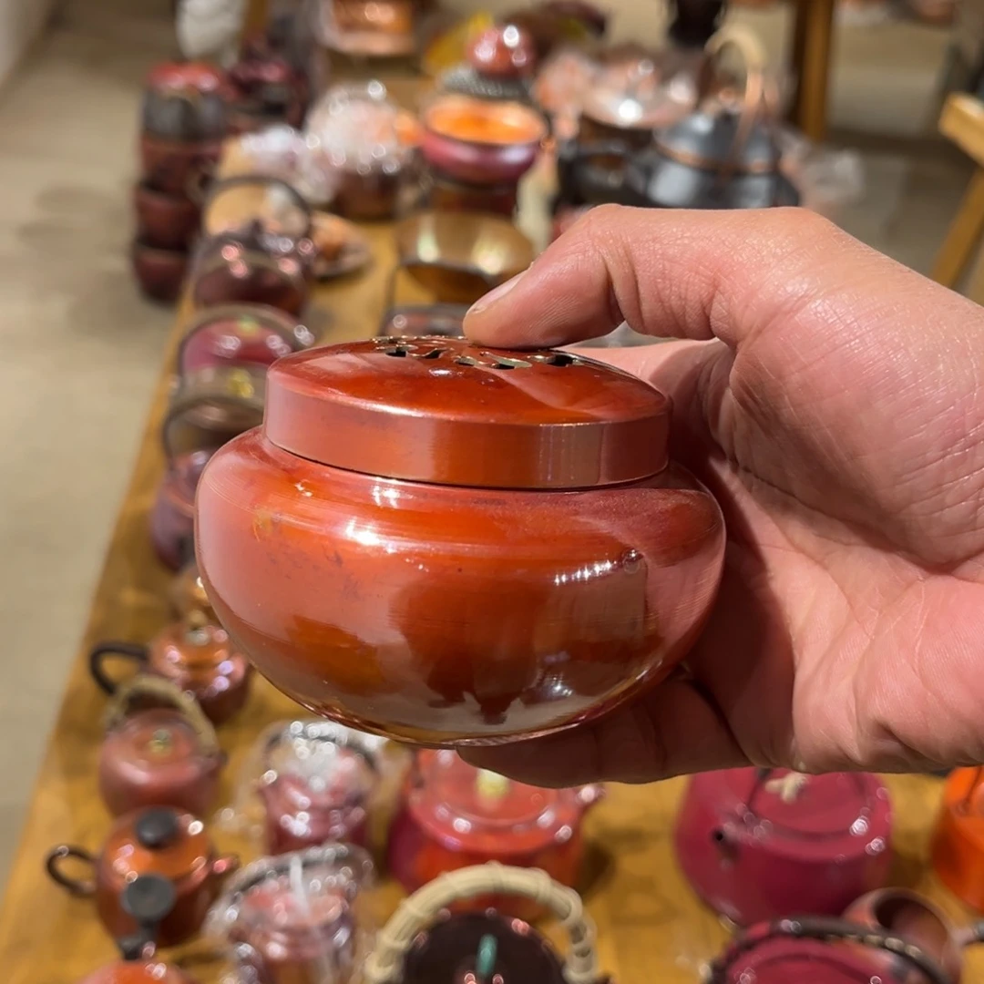 聚宝盆香炉手工锻打工艺