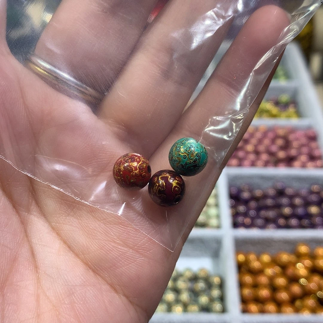 蔡*大漆珠0.8……娇…………………………