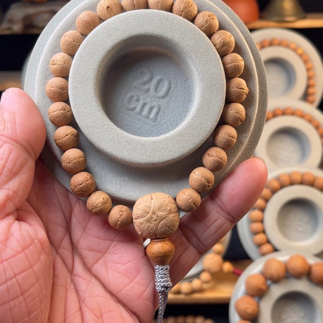 凤眼菩提吊坠10-10.3满仓实心籽同树籽