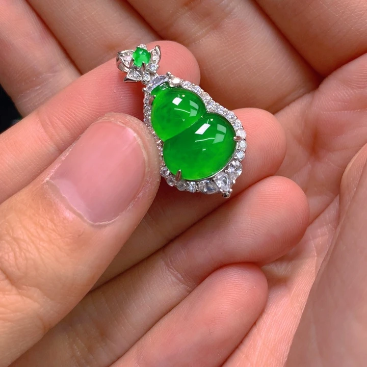 翡翠颈饰银S925镶嵌一个