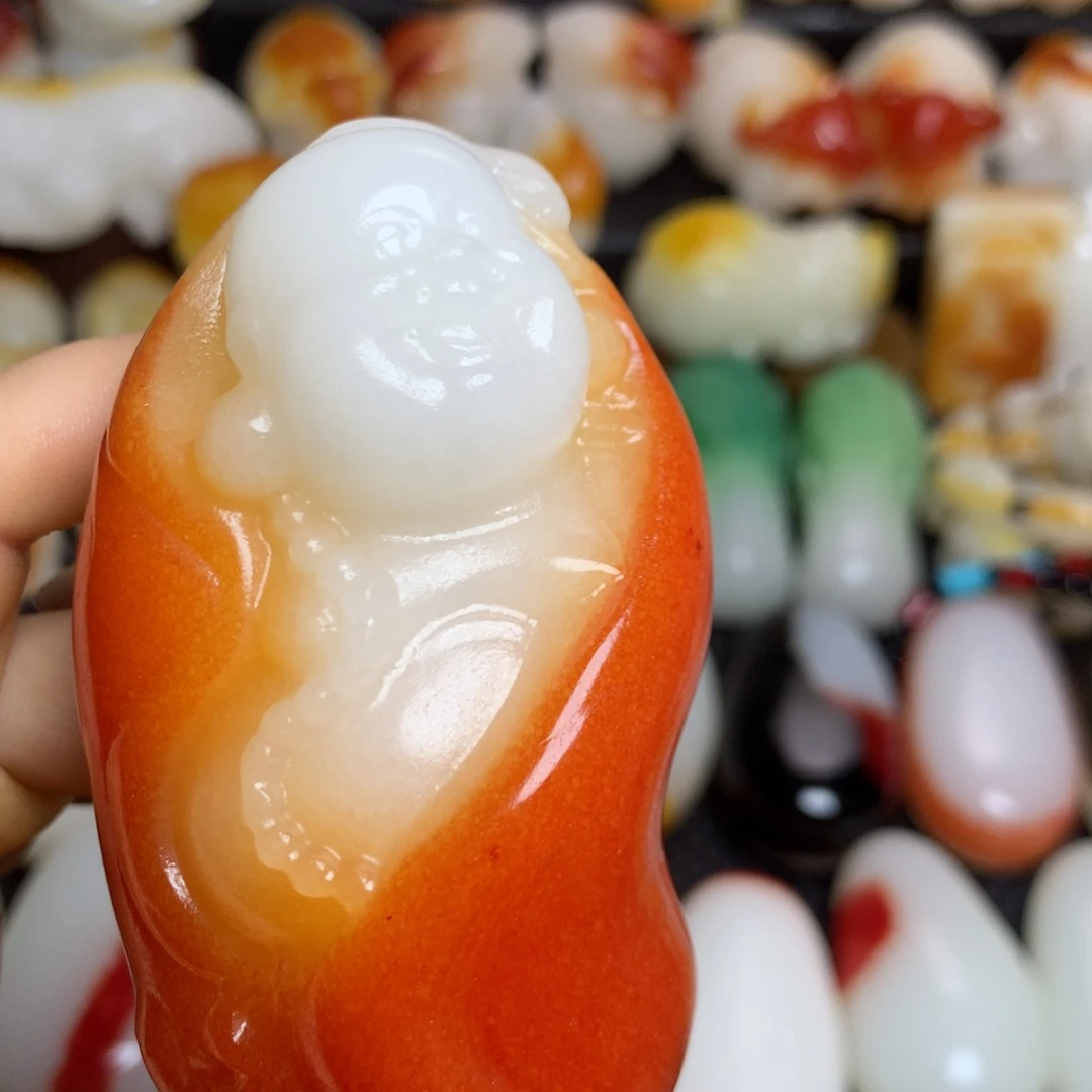 新疆戈壁石五彩石