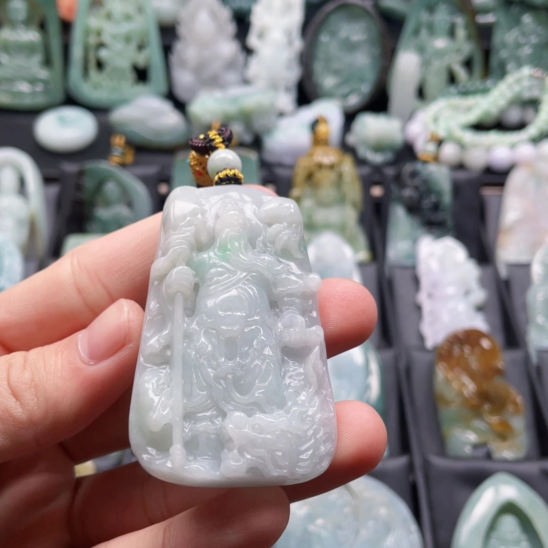 颈饰未镶嵌翡翠德****时翡翠