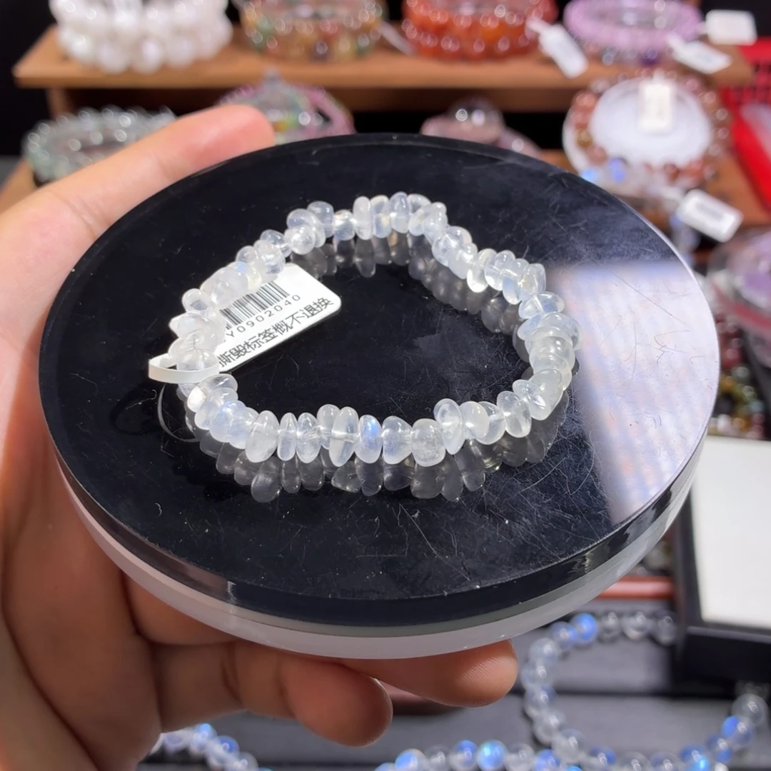 未镶嵌水晶手串蓝月光随形