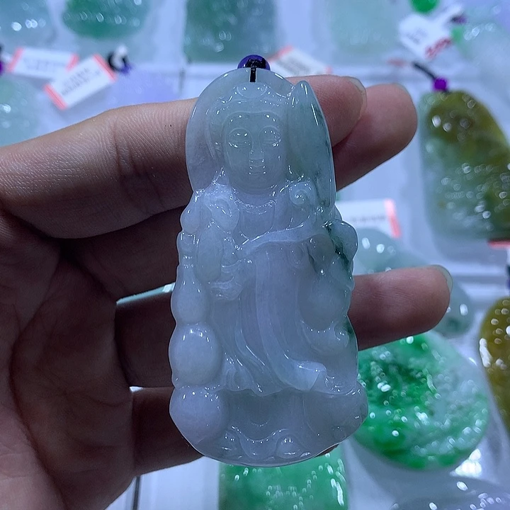 翡翠未镶嵌颈饰天然翡翠A货吊坠