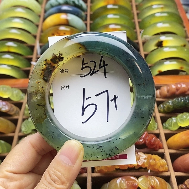 *****蛇纹石玉未镶嵌手镯