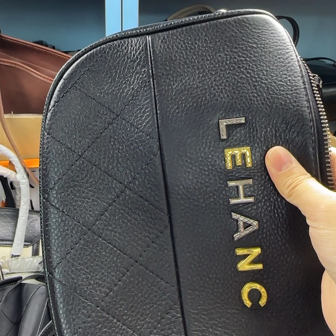 黄牛剖层皮革牛剖层皮革羊皮（革）