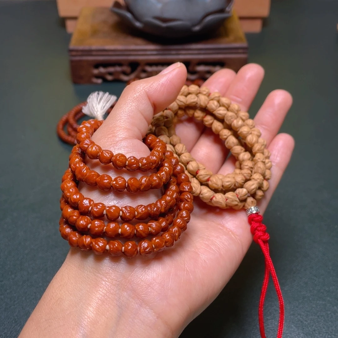 柏香籽/百香籽吊坠报喜鸟