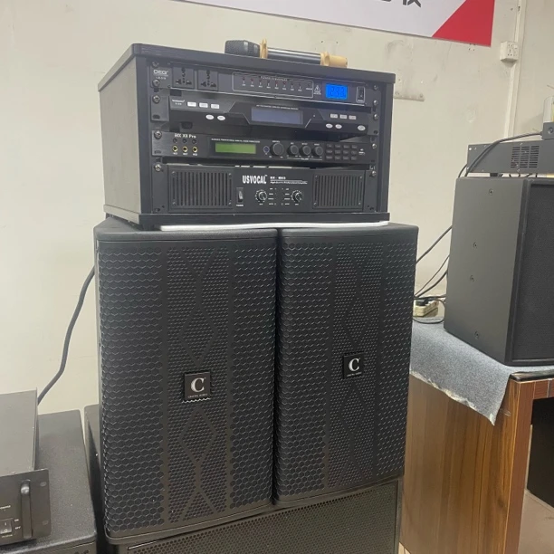 英国C牌 8件套 12寸专业音响 （不包邮）