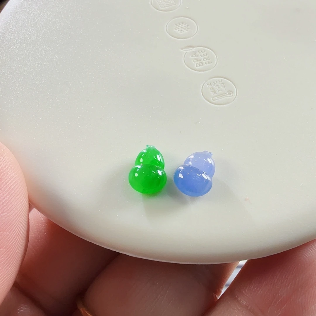 翡翠未镶嵌颈饰裸石