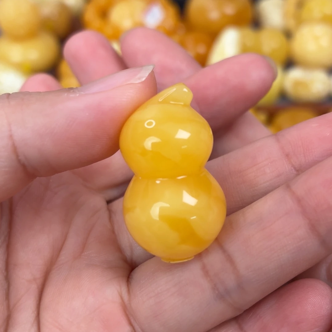 蜜蜡未镶嵌吊坠(不含链)葫芦
