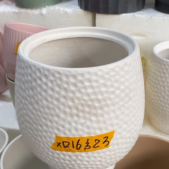 摆件陶盆有孔 瑕疵介意勿拍