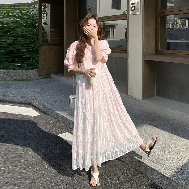 甜美粉色连衣裙套装女夏2025新款法式蕾丝罩衫裙泡泡袖长裙两件套