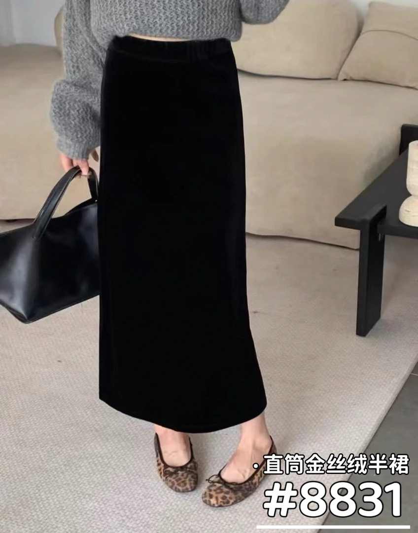 8831法式直筒金丝绒百搭显瘦时尚高腰半身裙