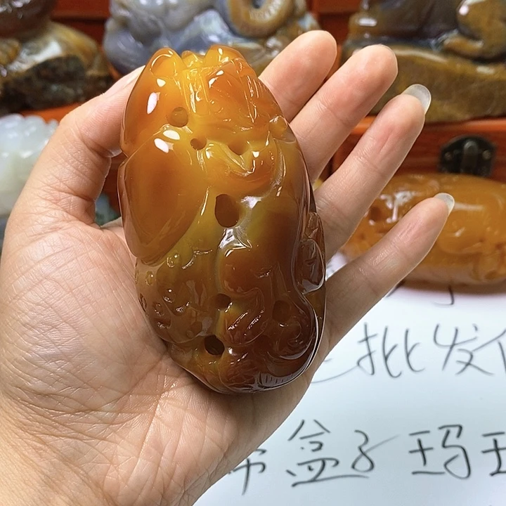 玛瑙/玉髓手把未镶嵌窗***雪