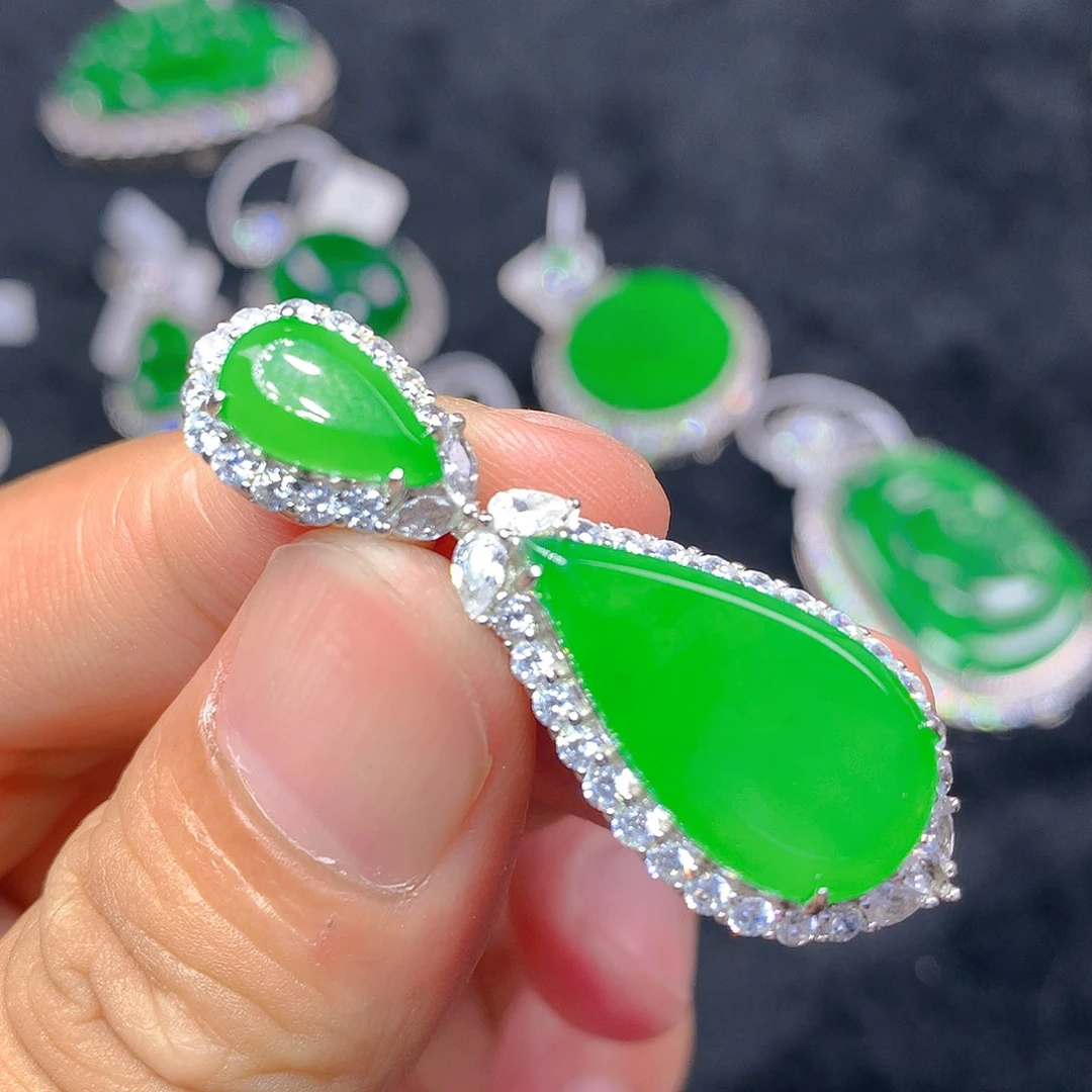 翡翠银S925镶嵌颈饰我