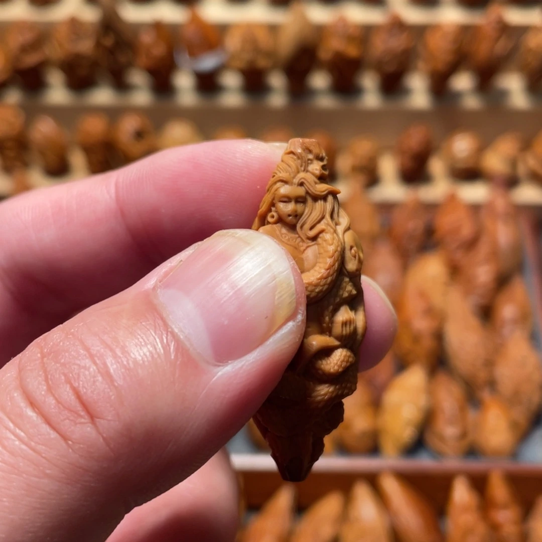 橄榄核手串/手链蛇美女