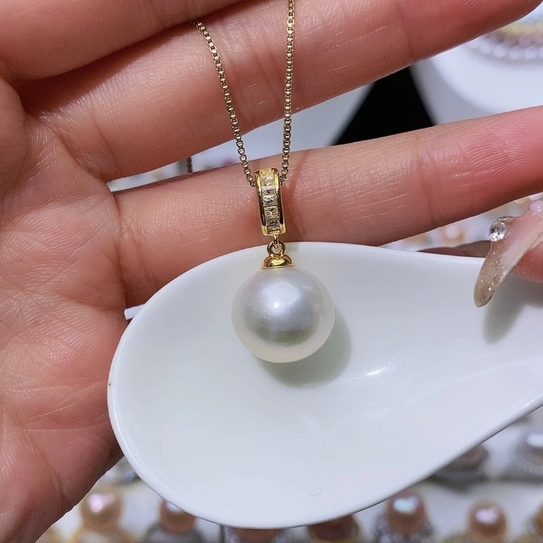 淡水珍珠颈饰合金