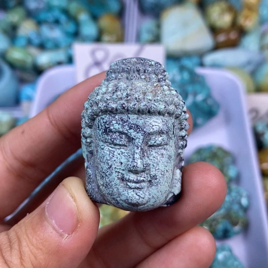 绿松石未镶嵌颈饰