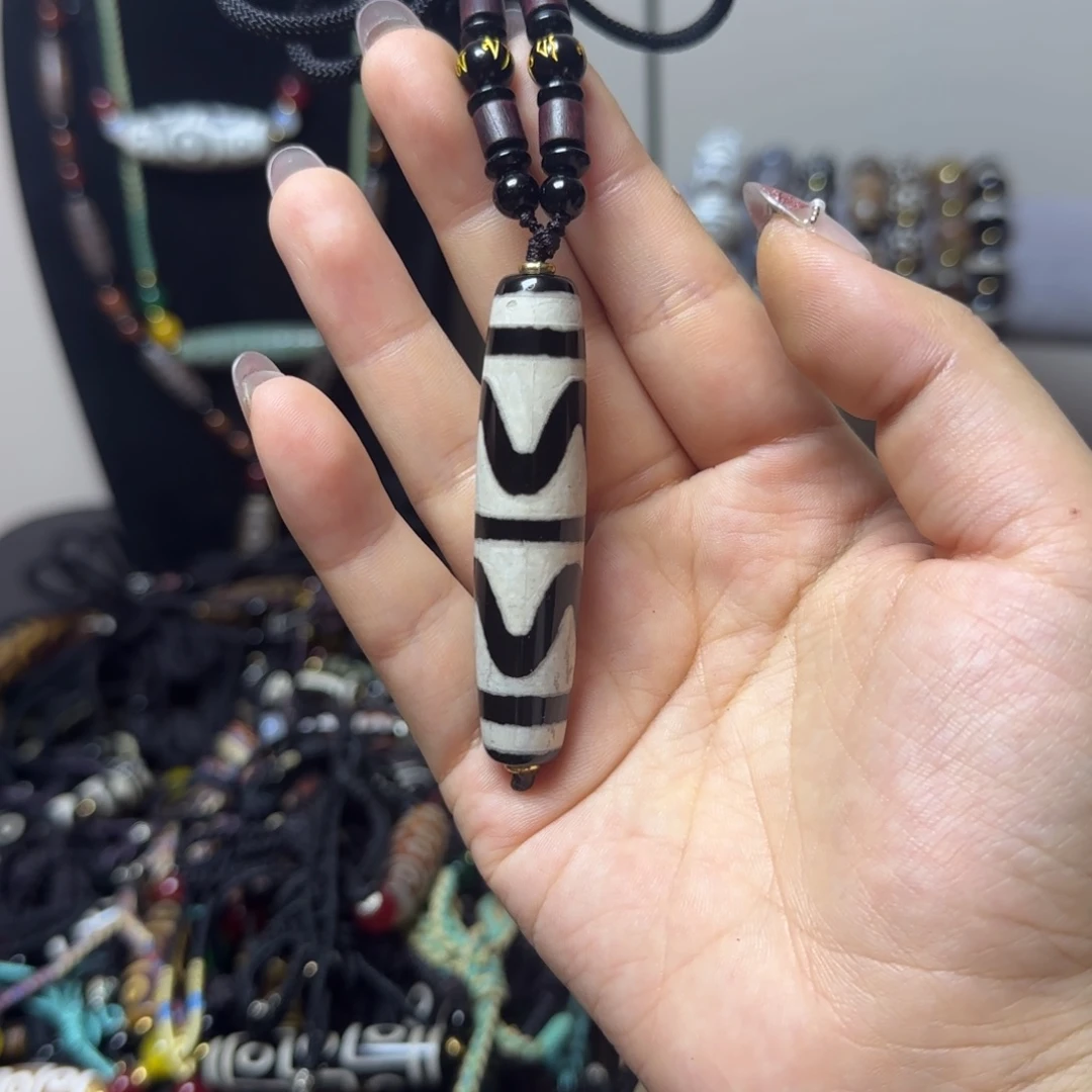 玛瑙/玉髓合金颈饰