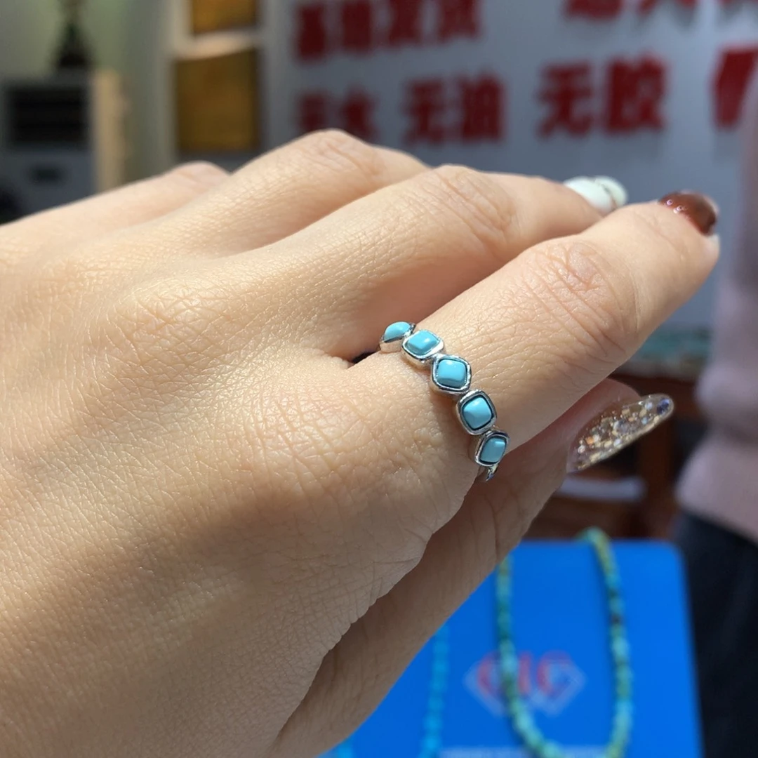 银S925镶嵌绿松石戒指